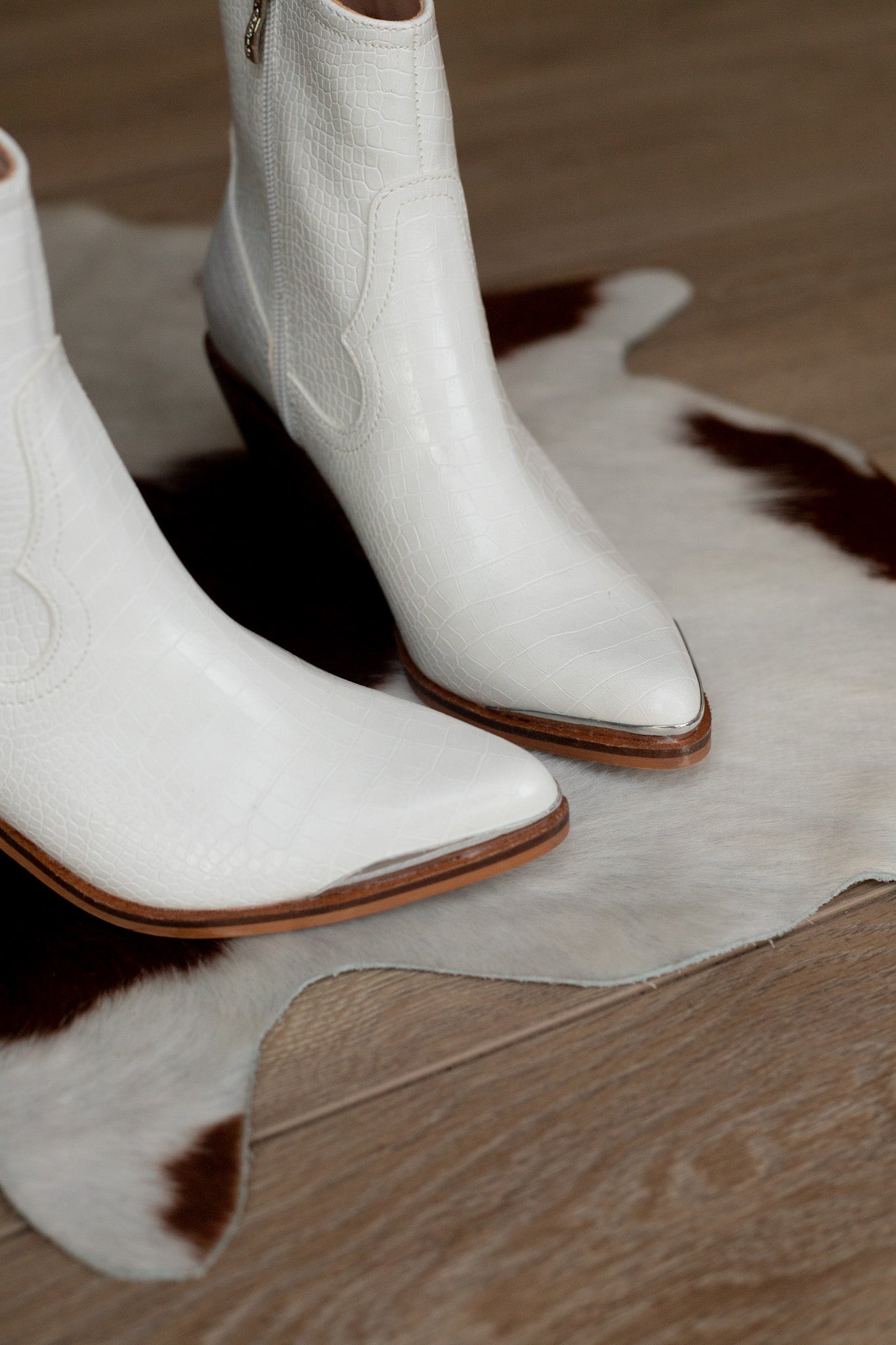 Levi Booties - White