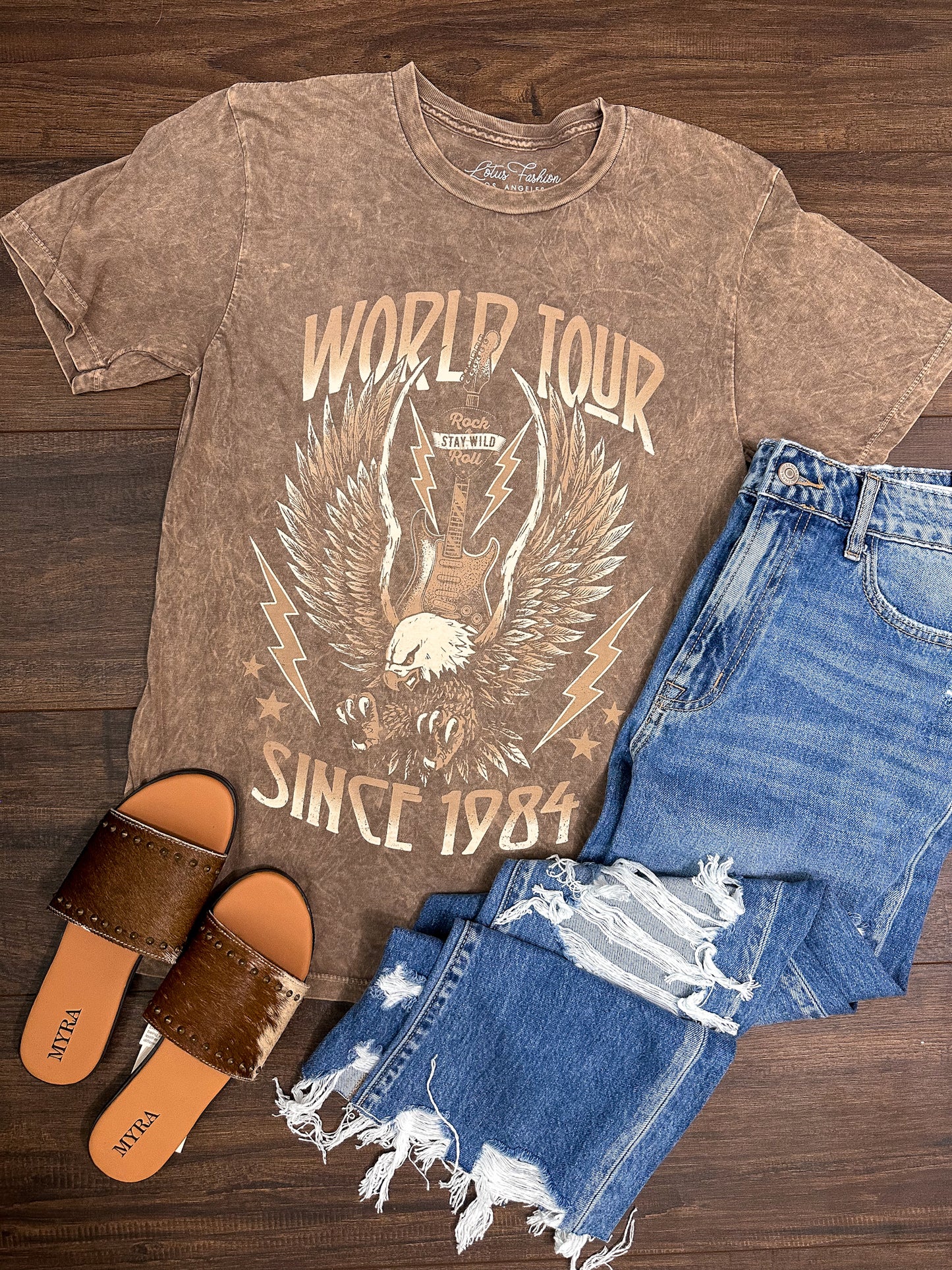 World Tour Tee - Mocha