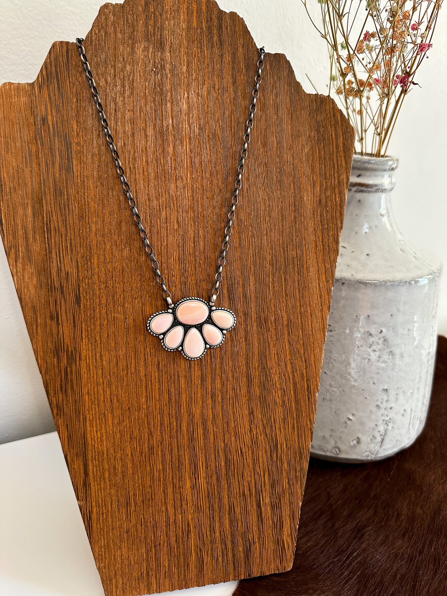 Tiffany Necklace - Pink Conch Shell