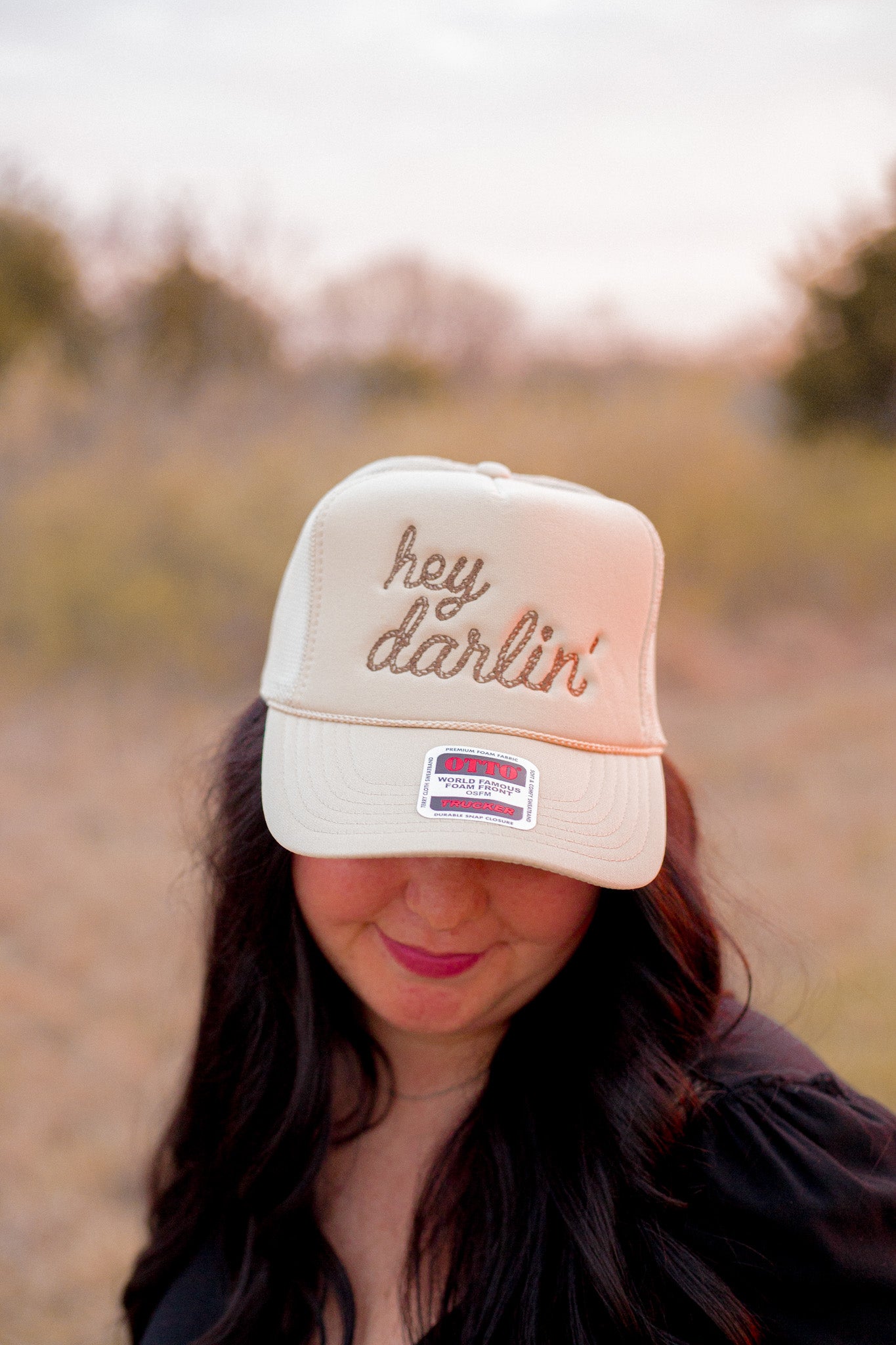 Hey Darlin' Trucker Hat - Brown/Tan