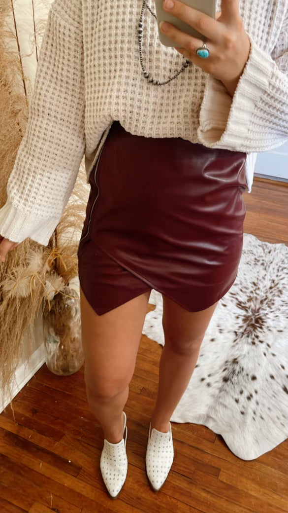 Shannon Skirt - Burgundy