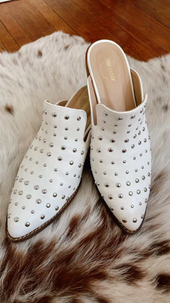 Macy Mules