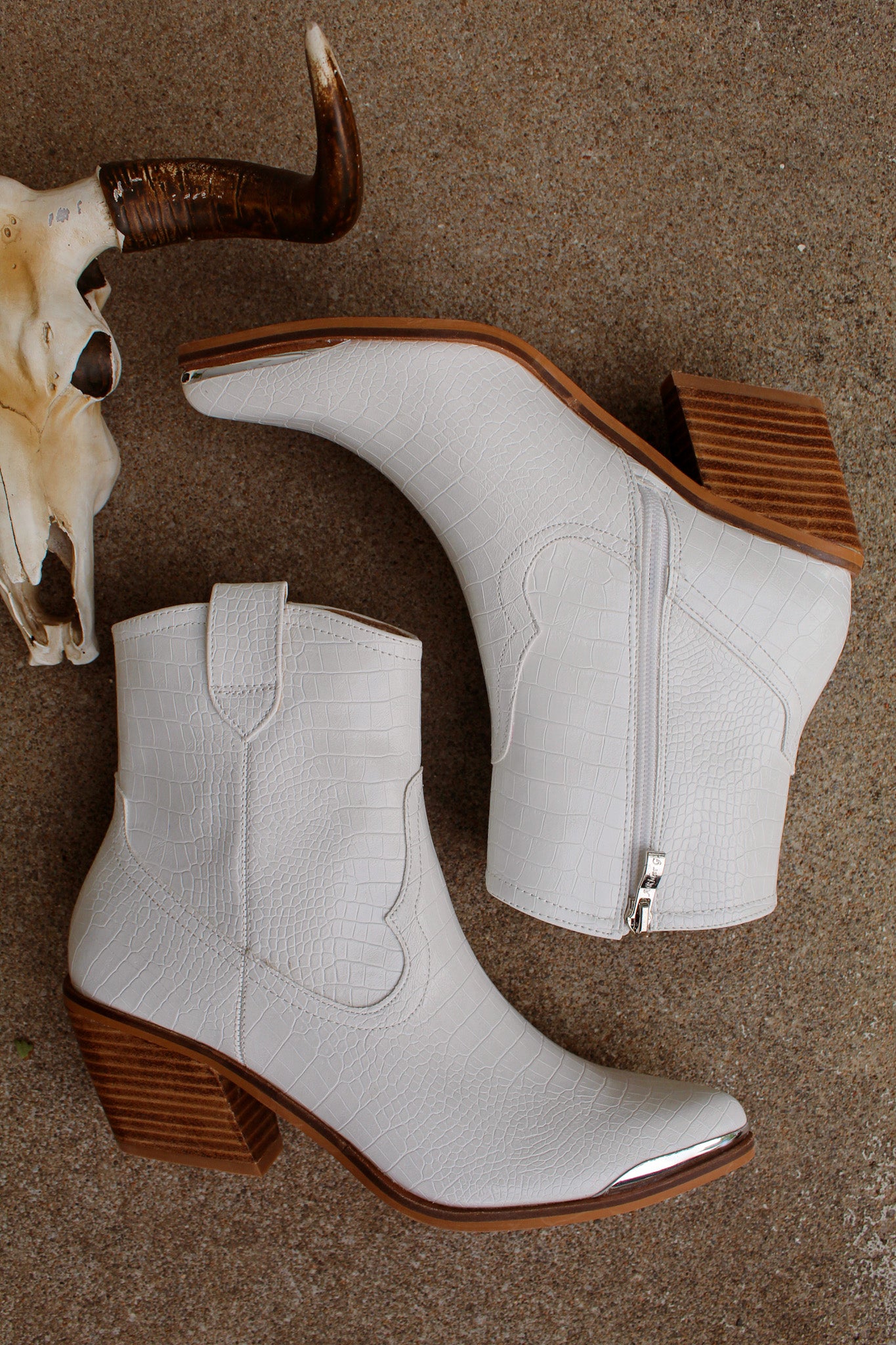 Levi Booties - White