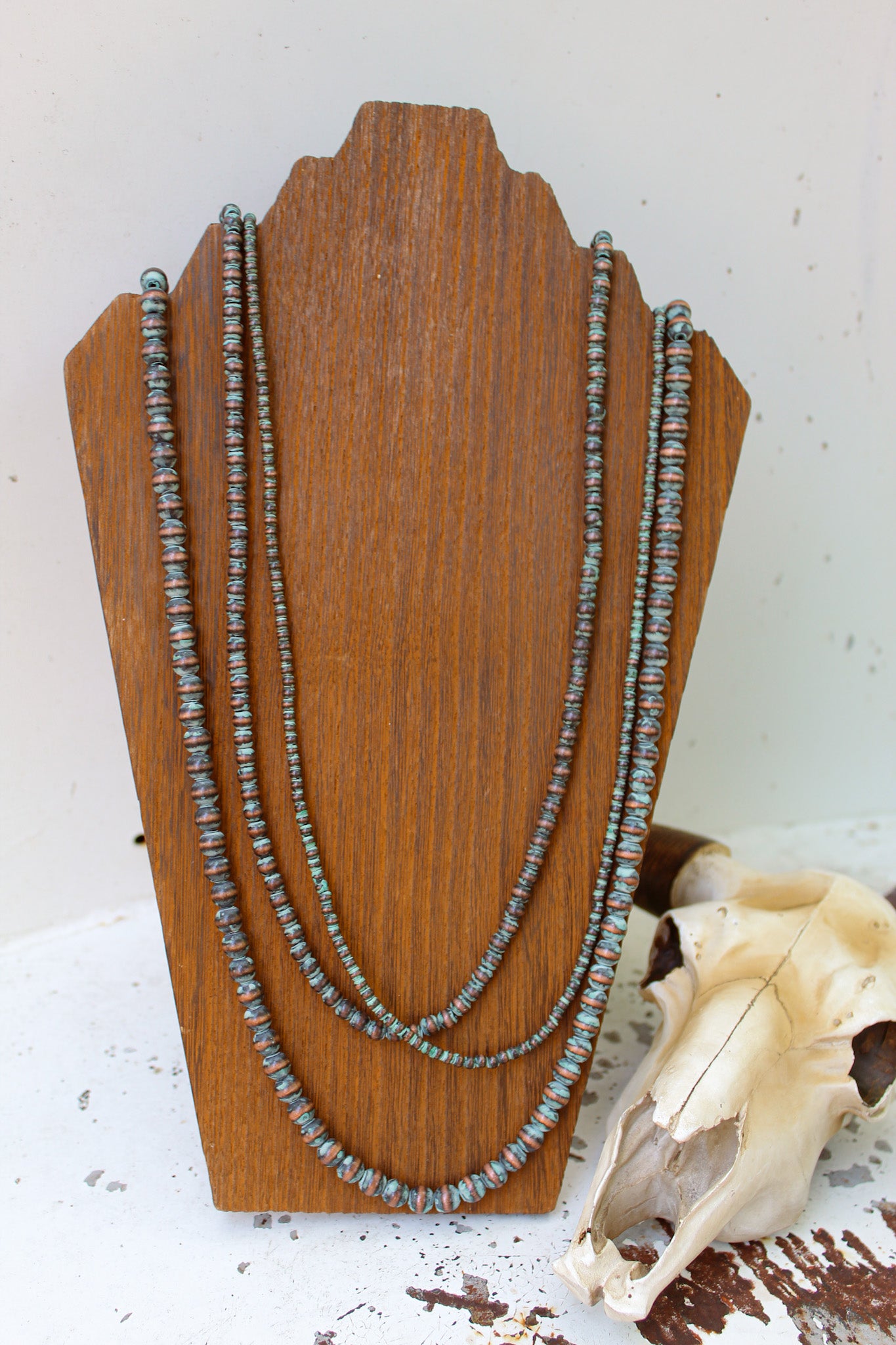 Bluff Necklace (3 different colors)