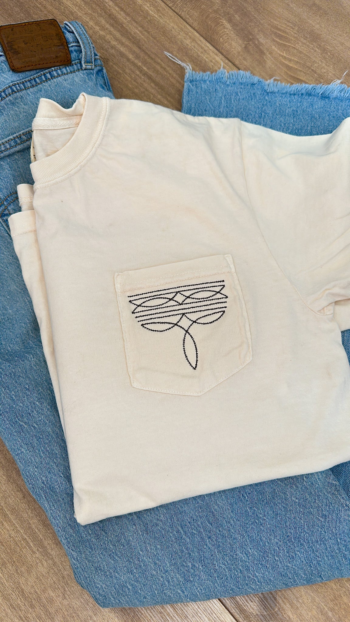 Boot Stitch Pocket Tee